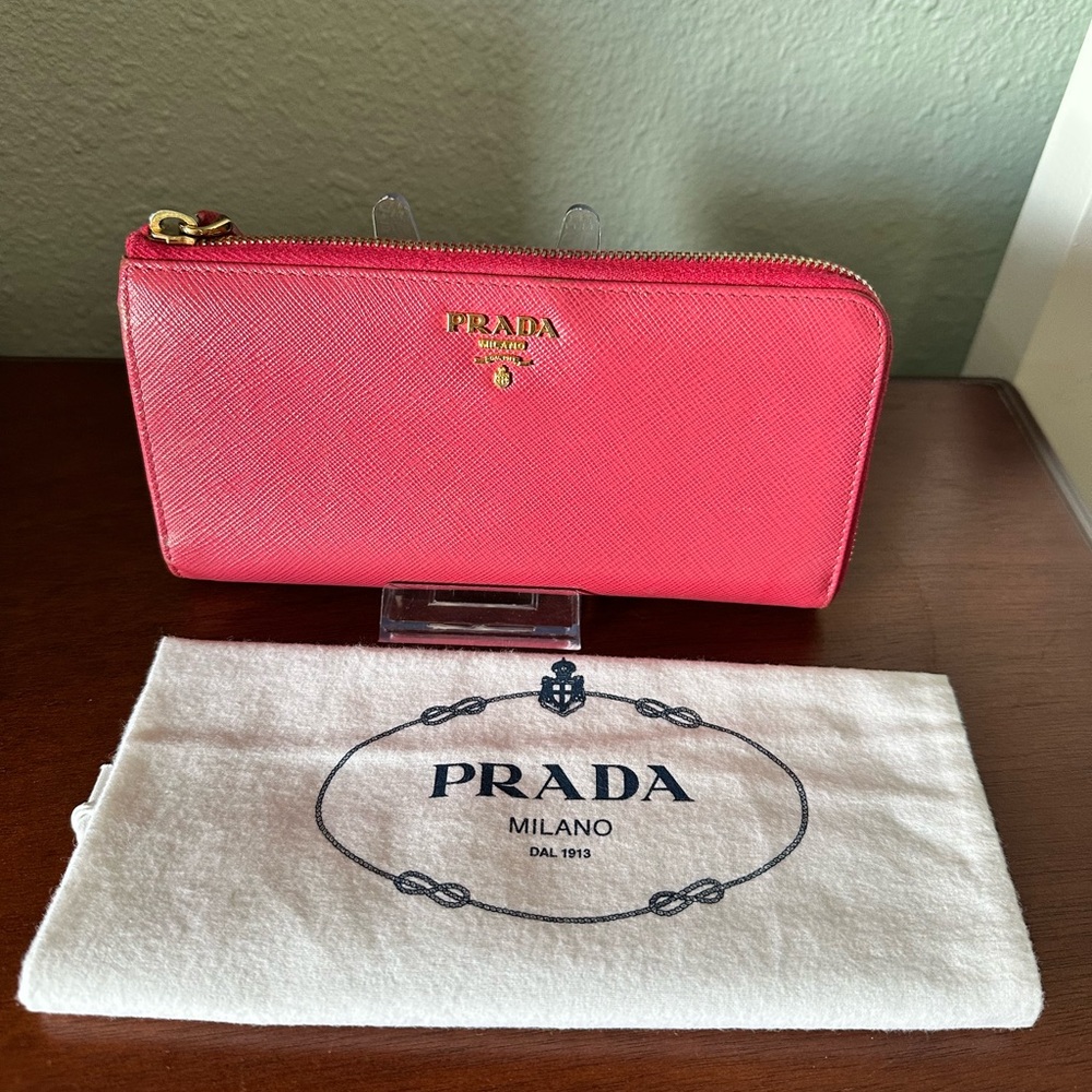 Prada Saffiano Lux Leather Continental Wallet - EUC - Picture 3 of 10